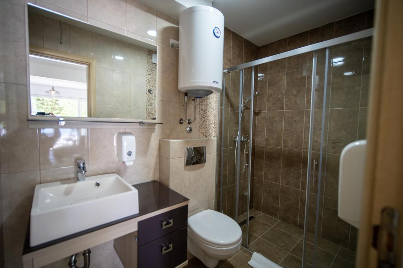 Apartments Edera Tivat Extérieur photo