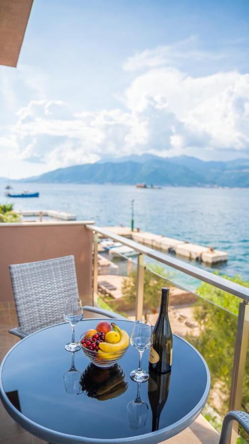 Apartments Edera Tivat Extérieur photo